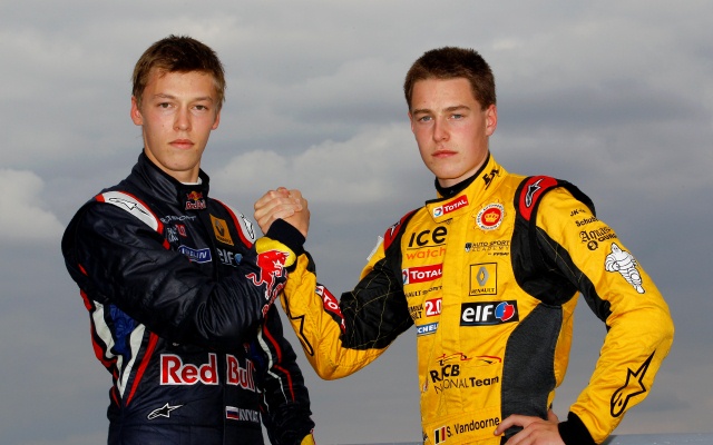 kvyat-vandoorne-duel.jpg